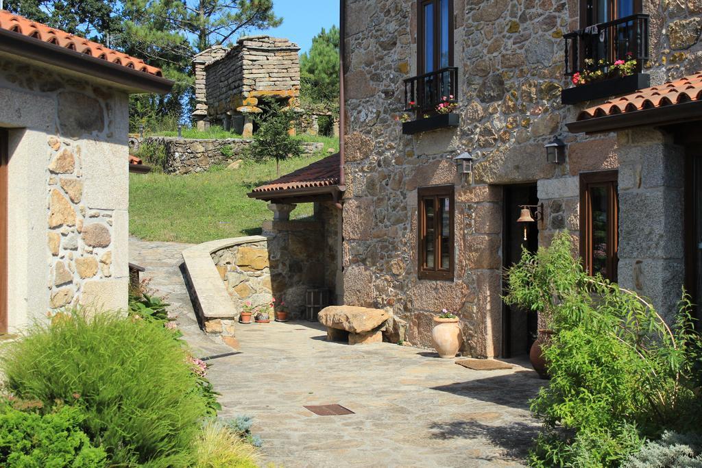 Hotel Rustico Lugar Do Cotarino Camarinas Exterior photo