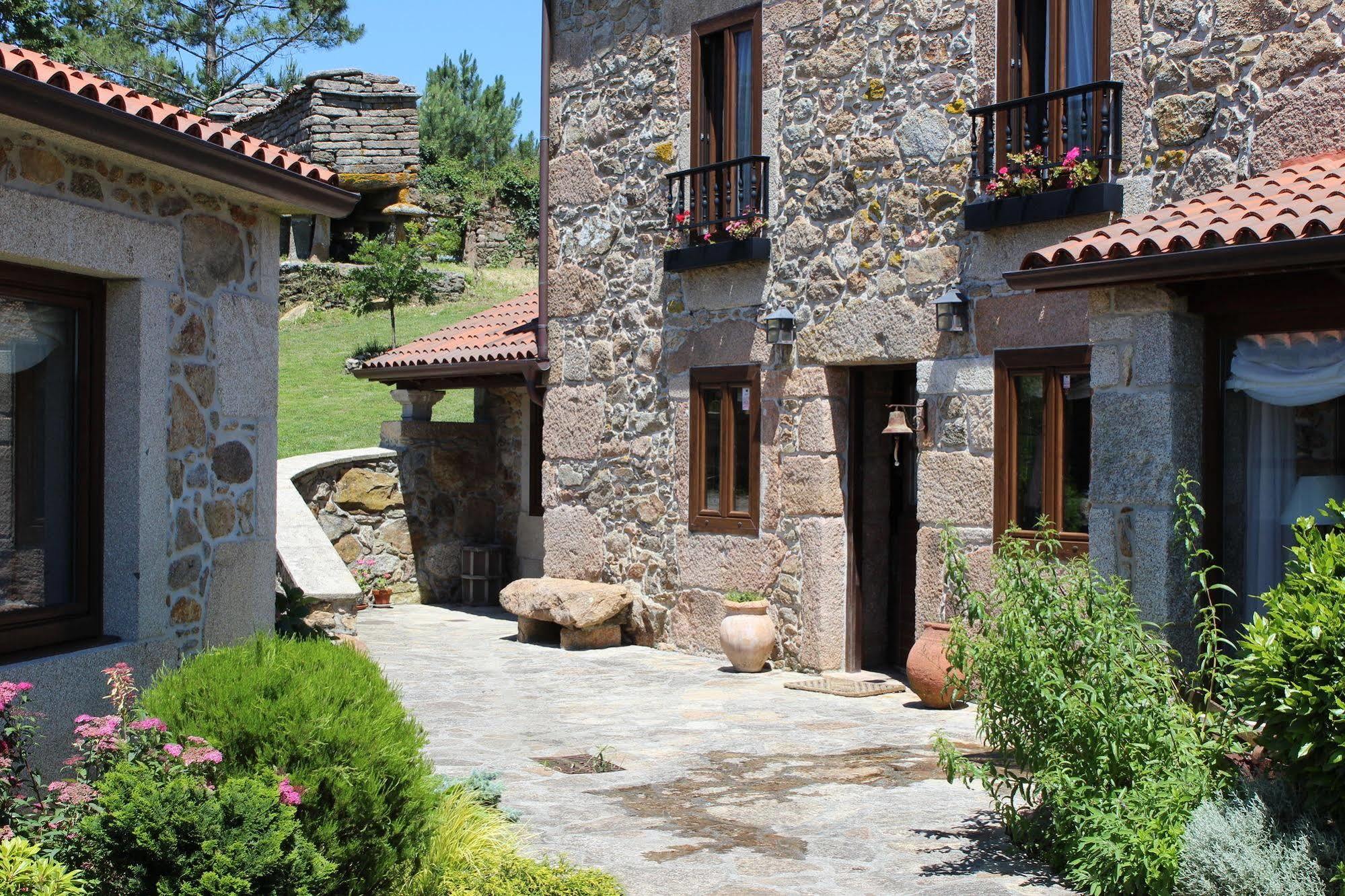 Hotel Rustico Lugar Do Cotarino Camarinas Exterior photo